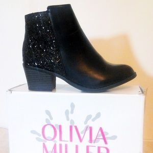 Olivia Miller  black ankle boots women
